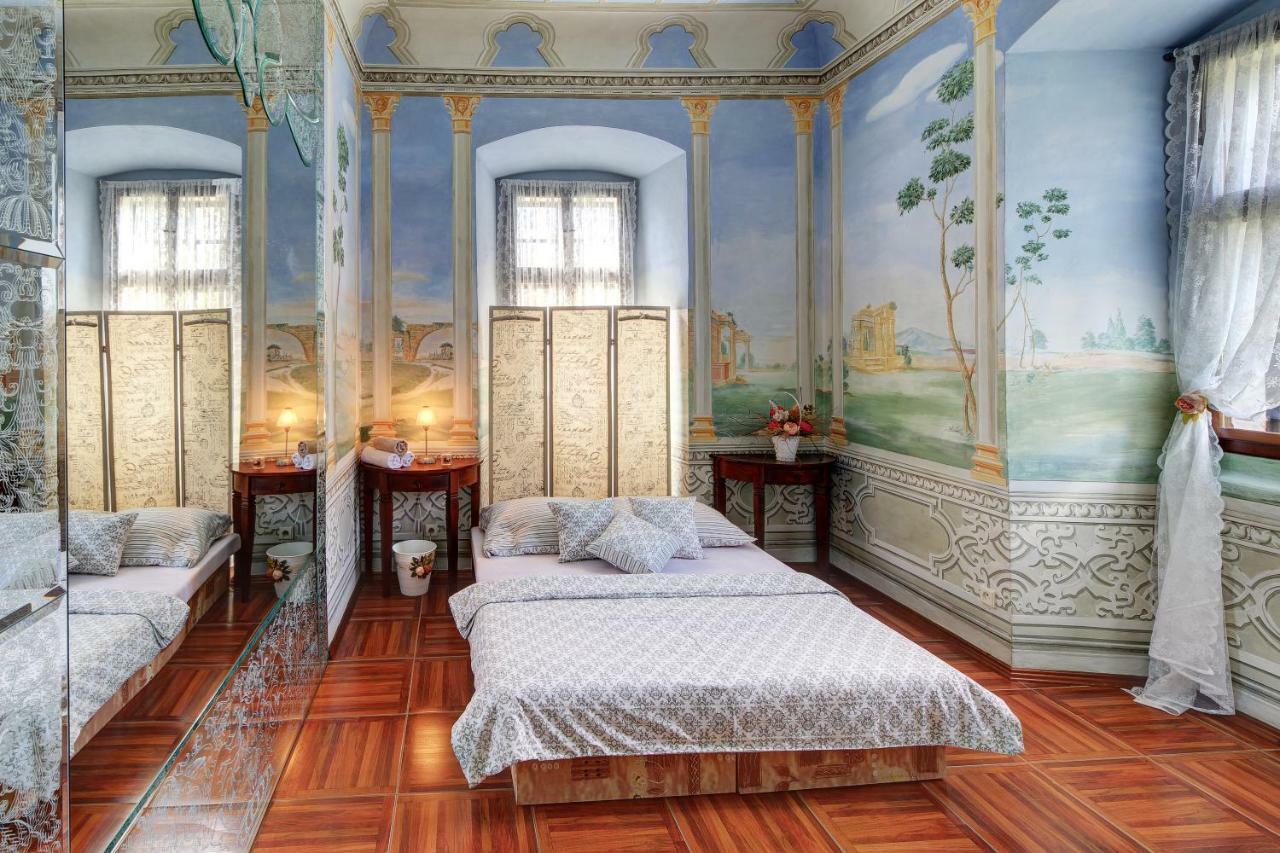 Dum Zameckych Kaplanu Otel Valec Dış mekan fotoğraf